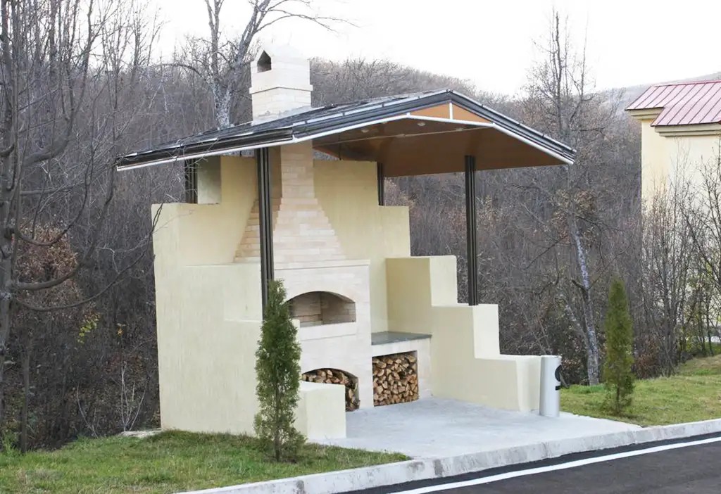 MULTI REST HOUSE