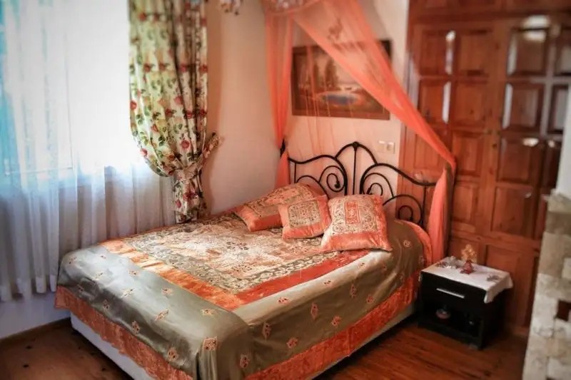 HERAKLES BUTIK OTEL