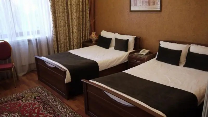 STARIY STALINGRAD HOTEL (СТАРЫЙ СТАЛИНГРАД)