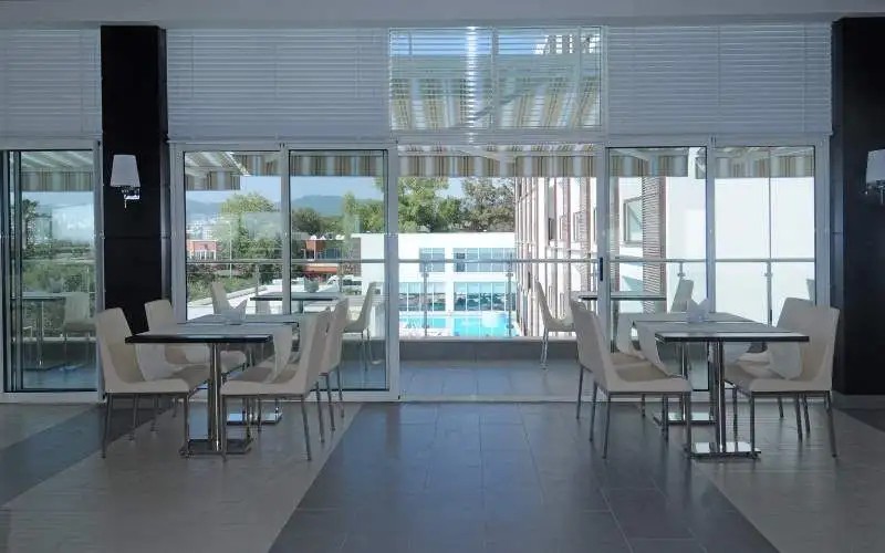 SENTIDO GOLDEN BAY