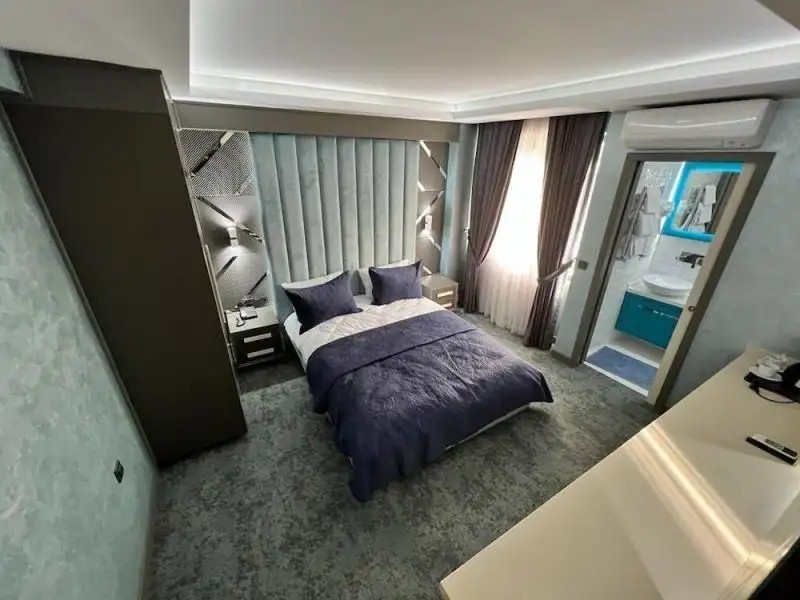FOREVER 21 HOTEL