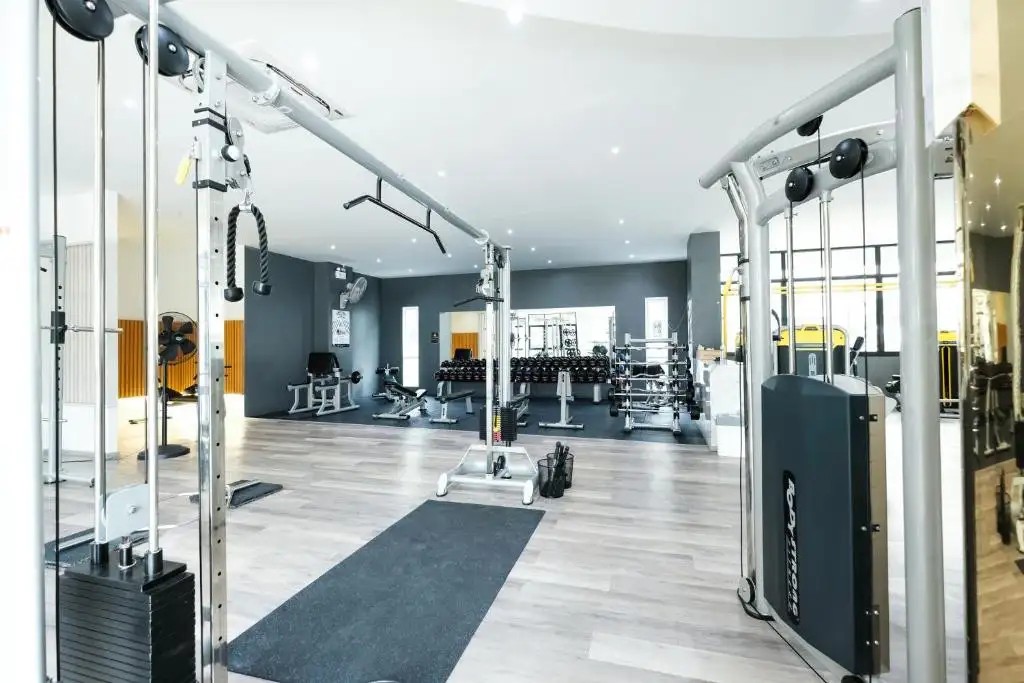 P PLUS HOTEL