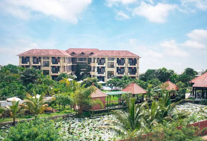 PHU THINH BOUTIQUE