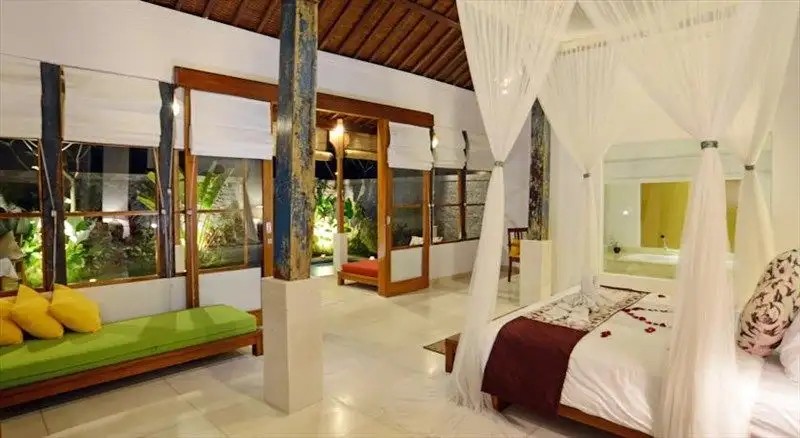 ALAM BIDADARI SEMINYAK