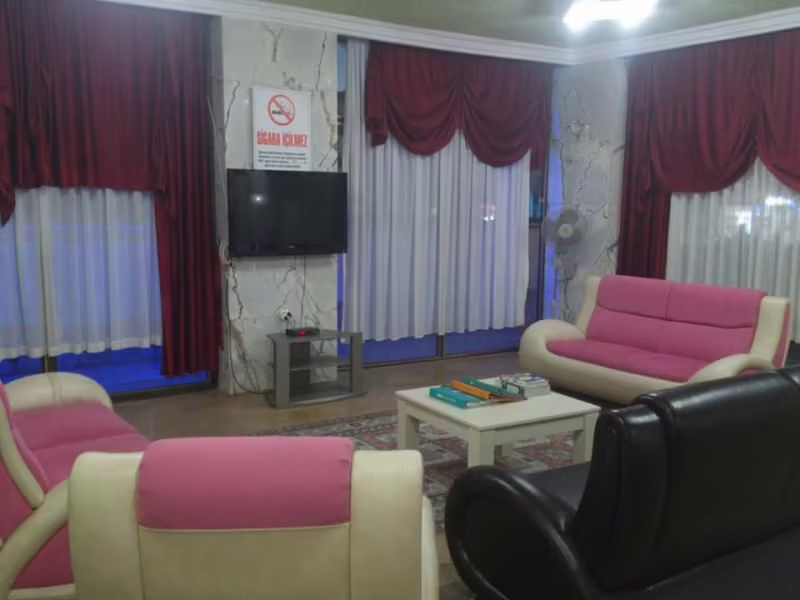BARAN SUITE APT