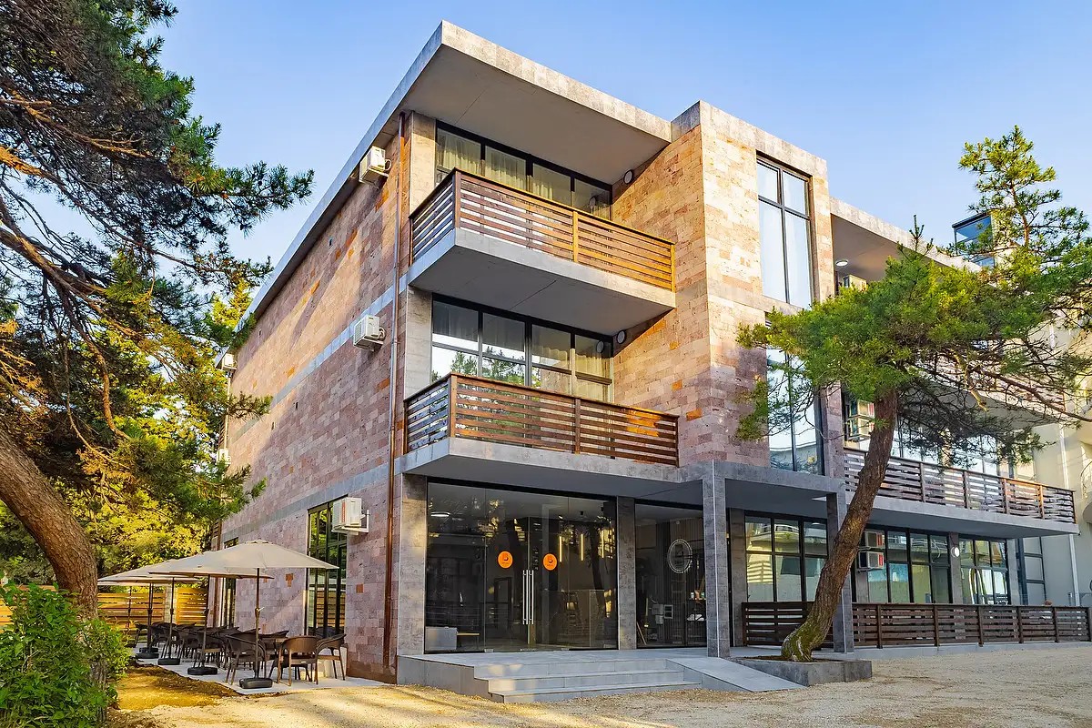 BRUNI LOFT HOTEL