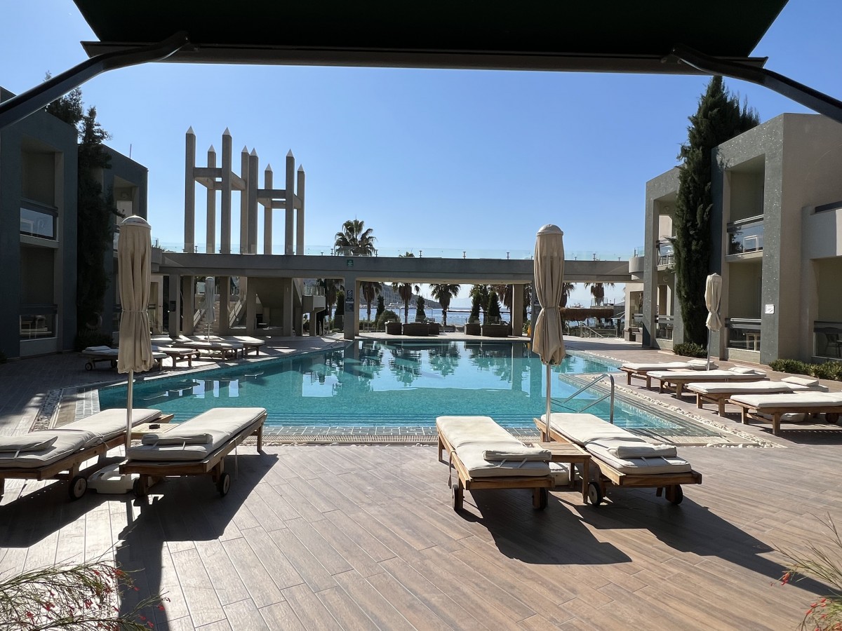 AMBROSIA HOTEL BEACH & SPA