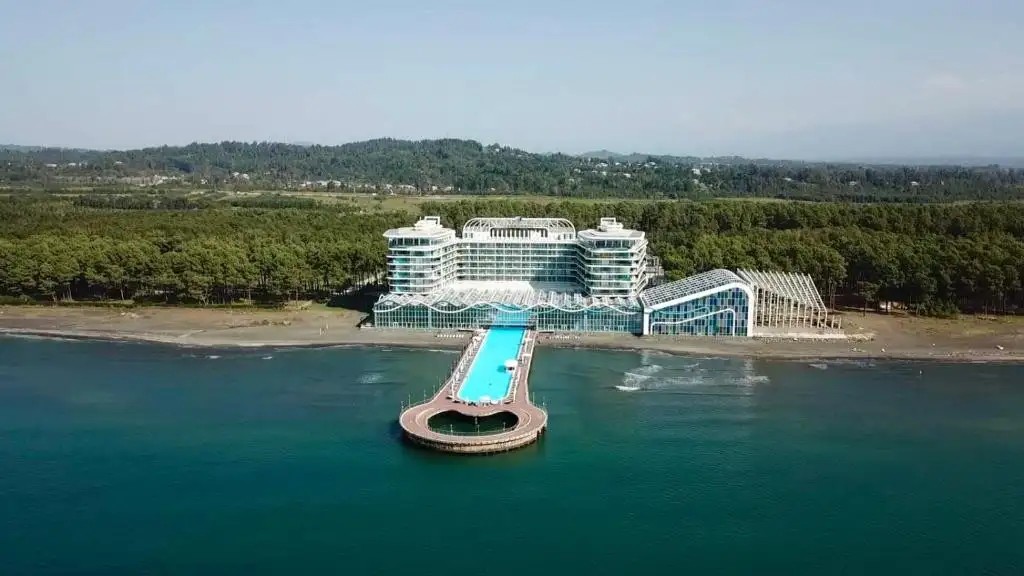 PARAGRAPH RESORT & SPA SHEKVETILI AUTOGRAPH COLLECTION