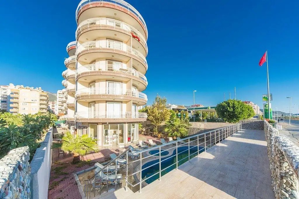 MILANO BEACH FAMILY HOTEL