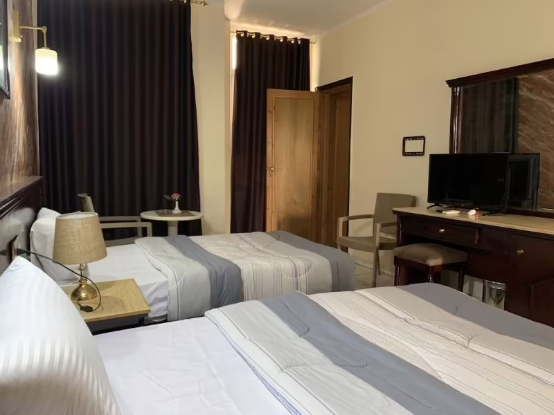 REGENCY HOTEL (EX. REGENCY LODGE)