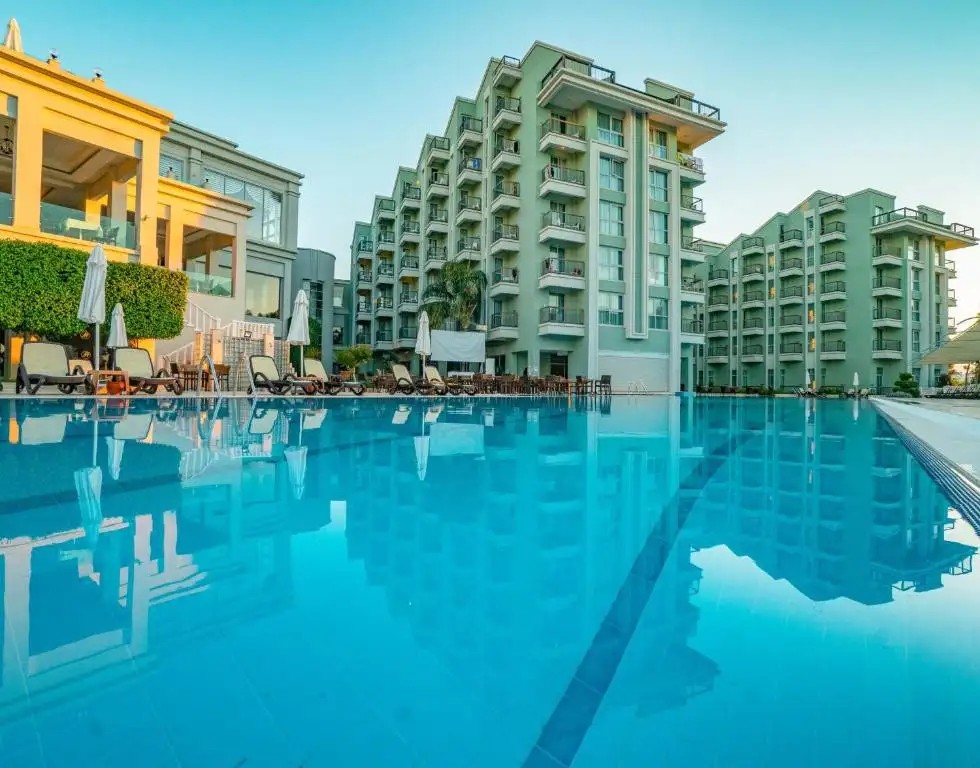 ROYAL ATLANTIS SPA & RESORT