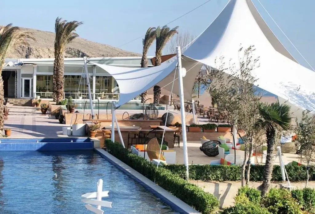 THE CRESCENT BEACH HOTEL BAKU