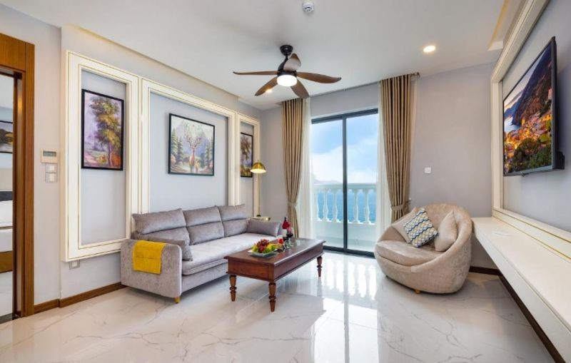 imperial suite balcony