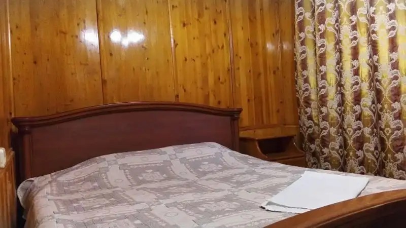 МИНИ-ОТЕЛЬ УЮТ ЛЕНСК