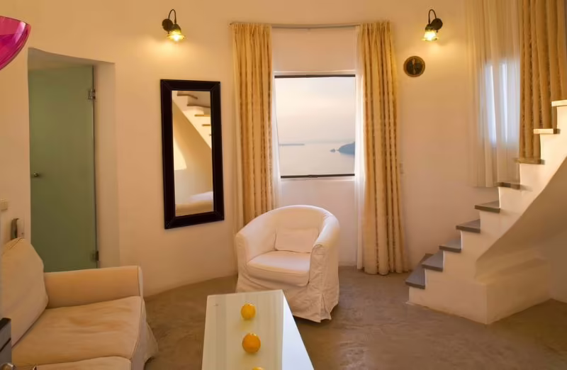 ROCABELLA SANTORINI RESORT & SPA