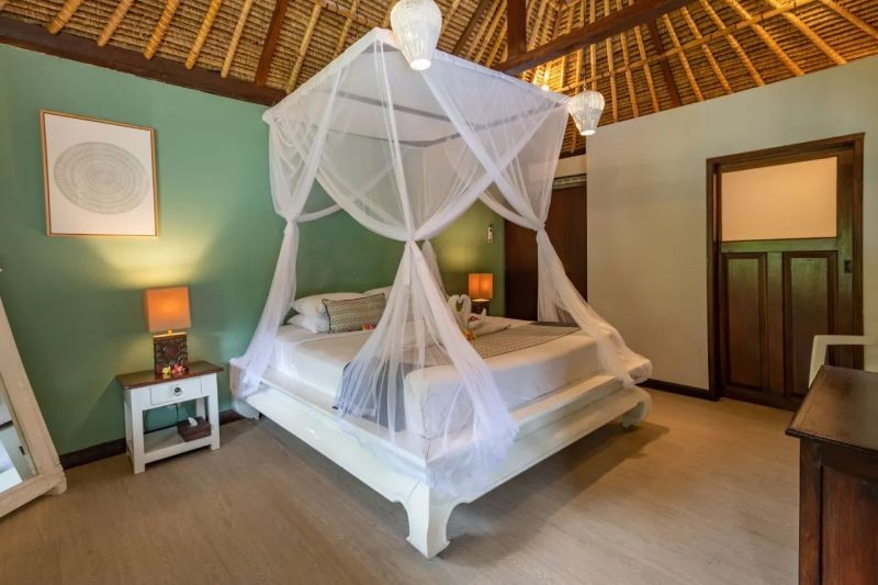 1 bedroom bungalow tropical