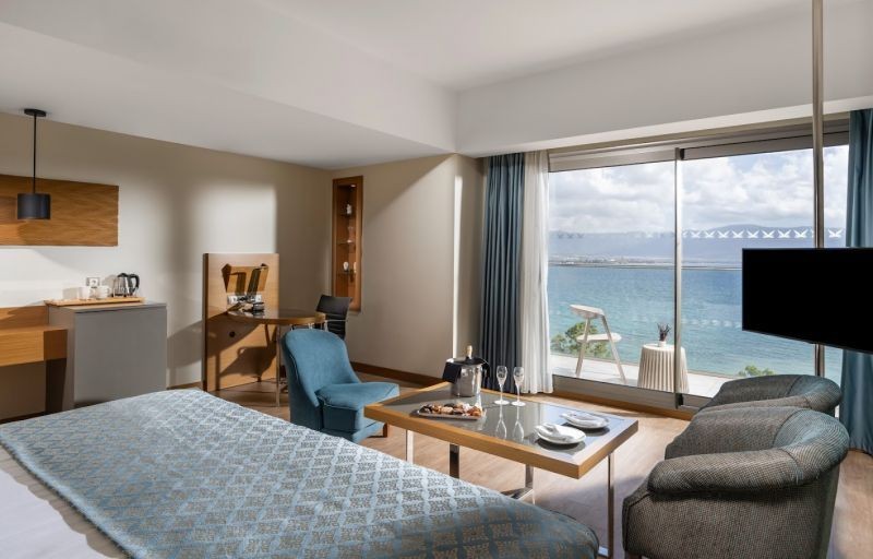 deluxe suite sea view