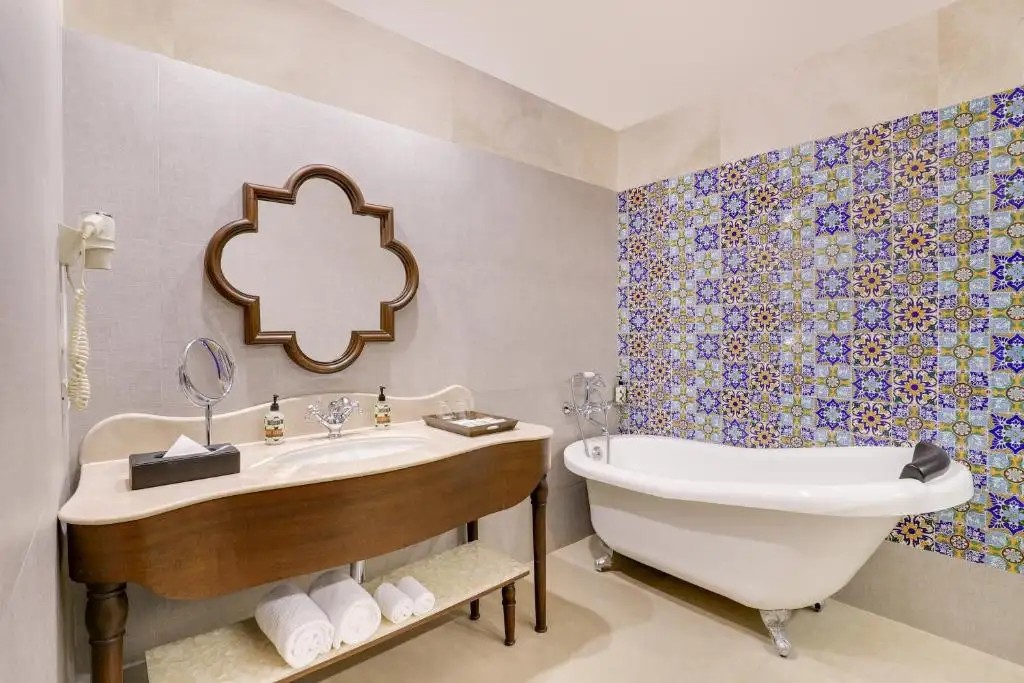 LEMON TREE AMARANTE BEACH RESORT