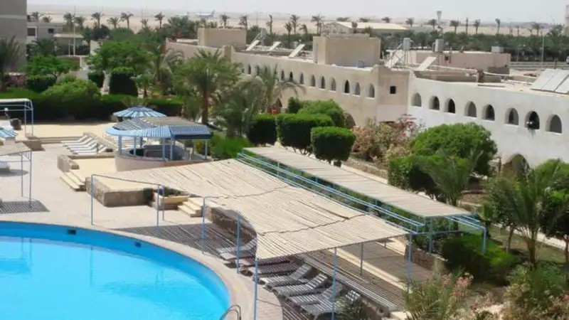 DESERT INN