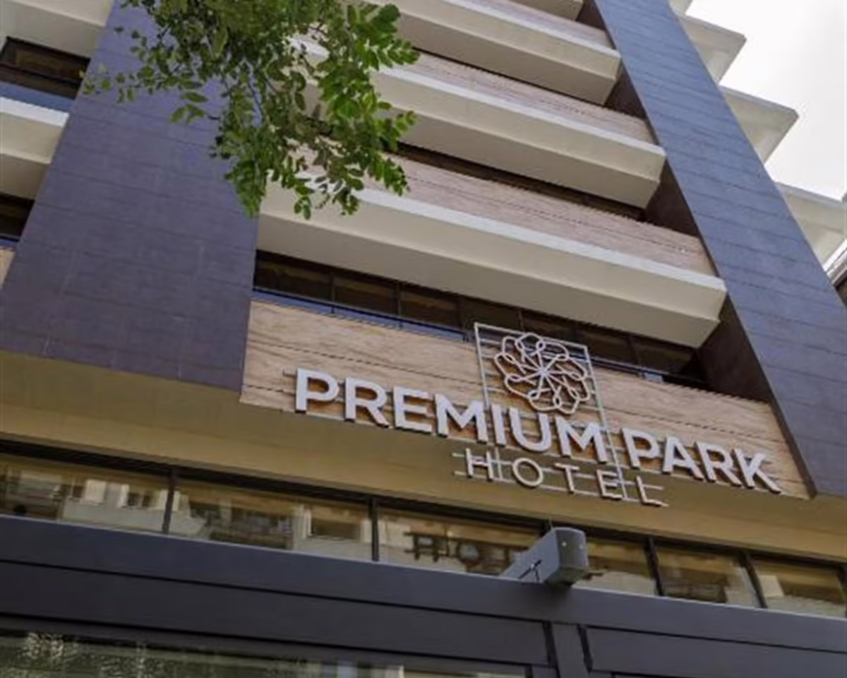 PREMIUM PARK HOTEL