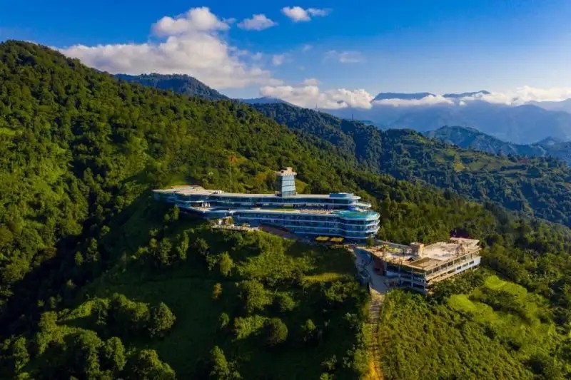 LITZ RESORT KVARIATI