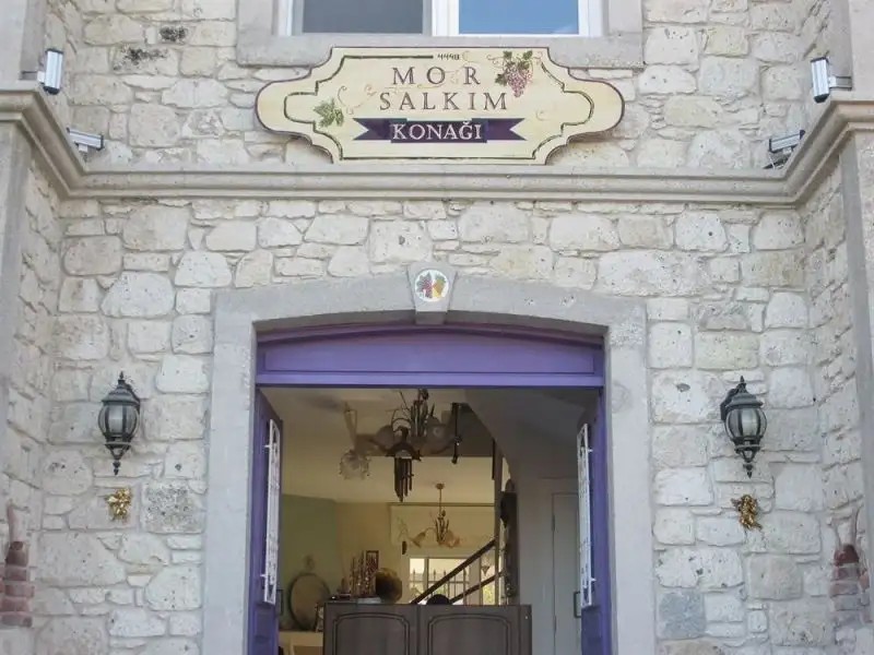 MOR SALKIM KONAGI