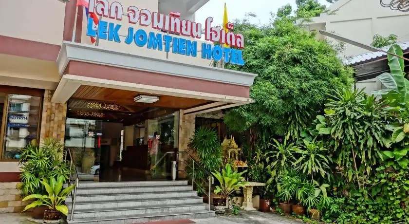 LEK JOMTIEN