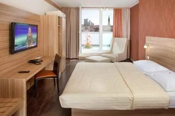 STAR INN SCHOENBRUNN