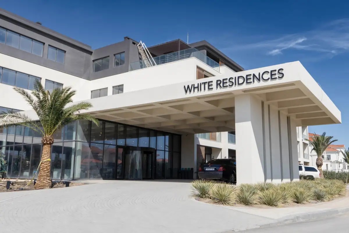 SEA BREEZE WHITE RESIDENCES
