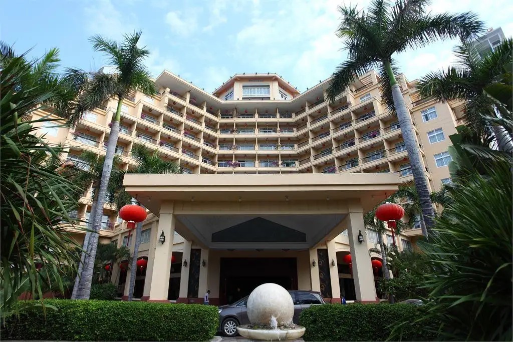 GOLDEN PHOENIX SEAVIEW