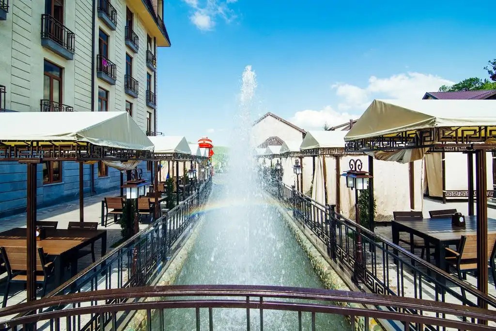 ELEGANT HOTEL & RESORT