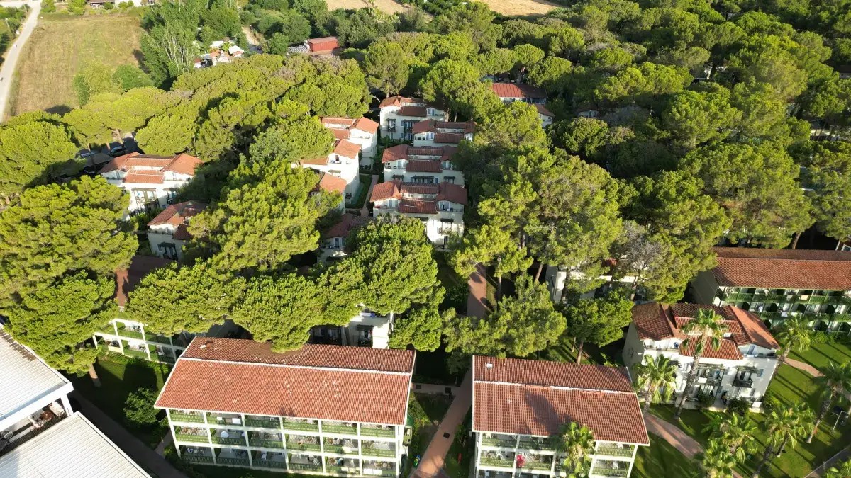 CRYSTAL FLORA PEARL COLLECTION (EX. CRYSTAL FLORA BEACH RESORT)