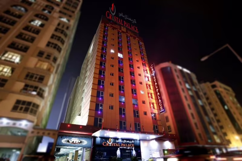 CRYSTAL PALACE HOTEL