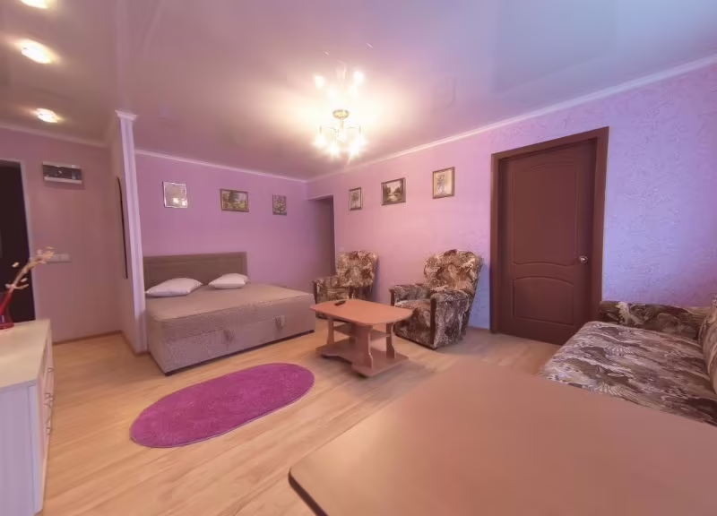 НА УЛИЦЕ ОКТЯБРЬСКАЯ