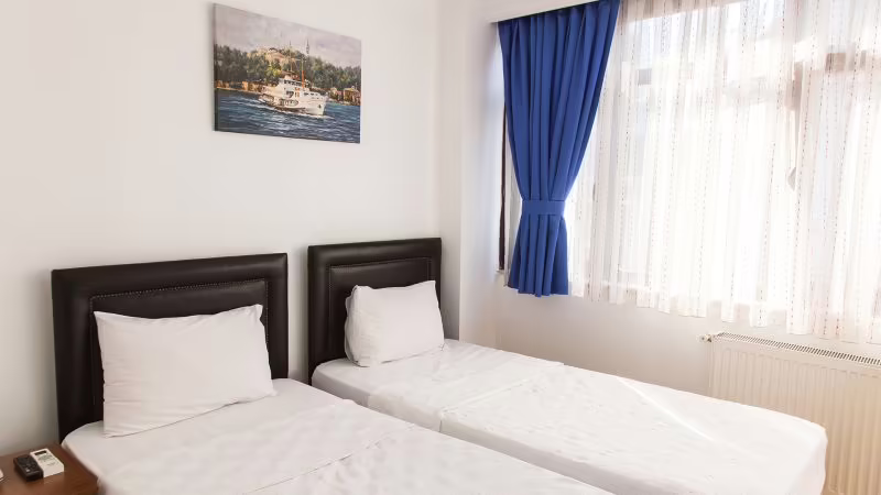 THE HOUSE OF TULPAN HOTEL