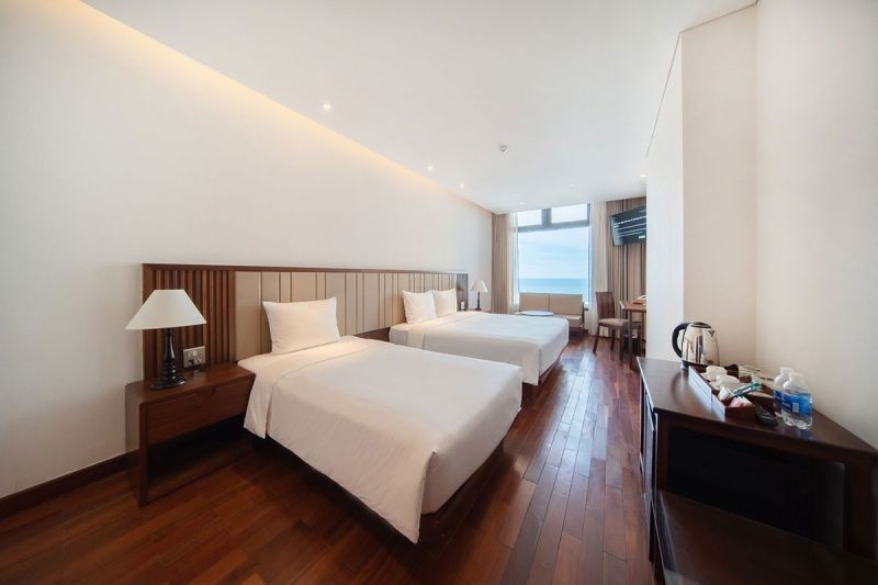 premier partial sea view