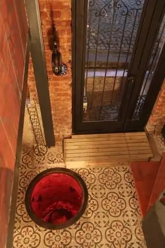 CORNER HOT ORTAKOY