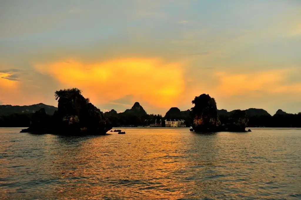 TANJUNG RHU
