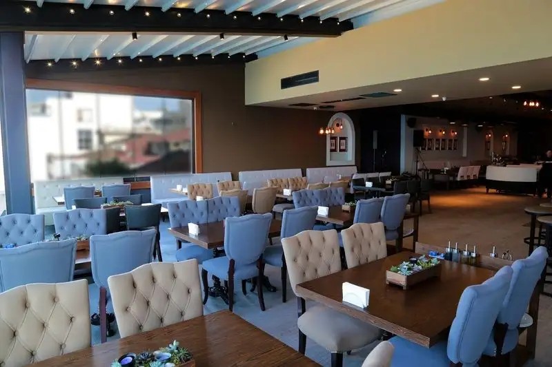 PASAPORT PIER HOTEL