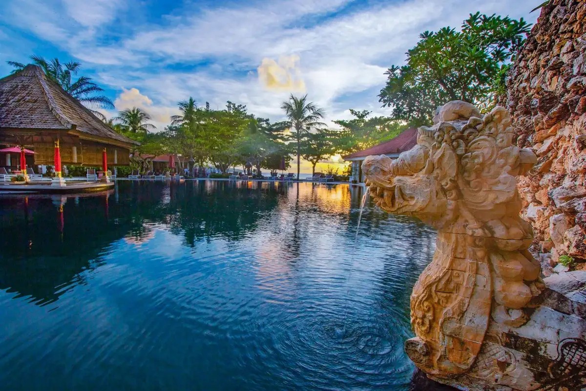 KERATON JIMBARAN RESORT & SPA