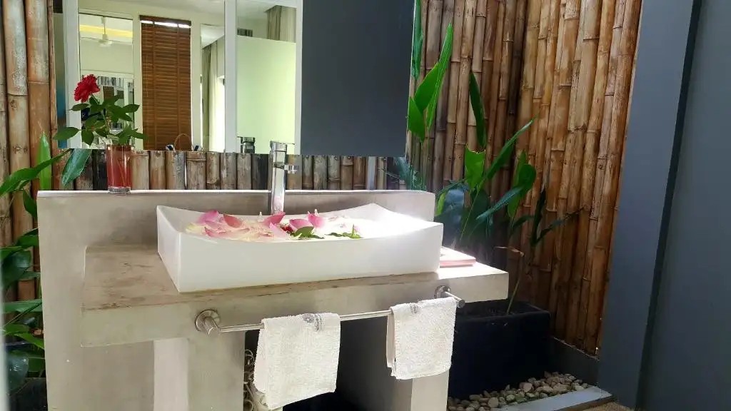SAHAA BEACH RESORT