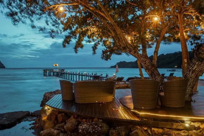 BEACH NATURAL RESORT