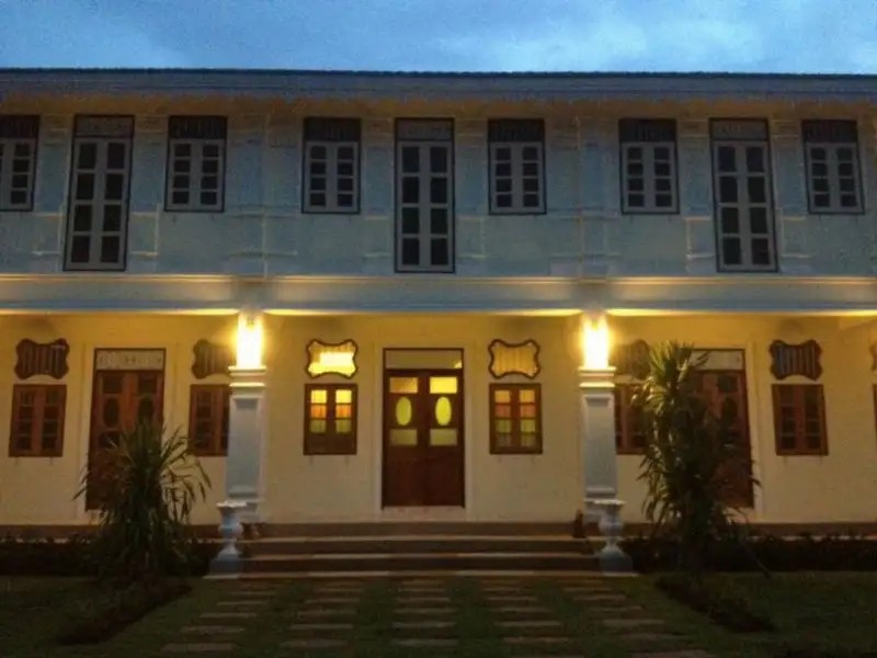 BABA LA CASA HOTEL