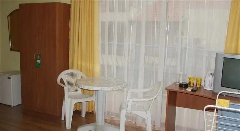 AQUAMARINE APT OBZOR