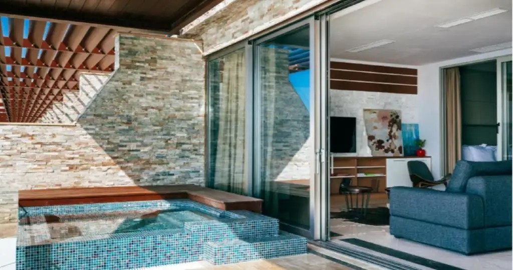 УТЕСОВ