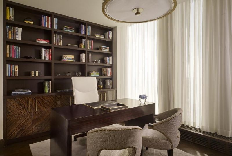 THE RITZ-CARLTON