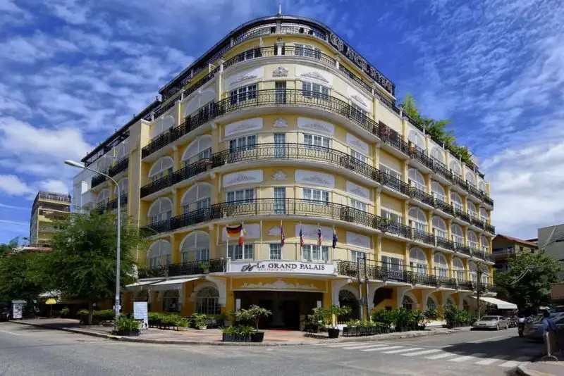LE GRAND PALAIS BOUTIQUE HOTEL