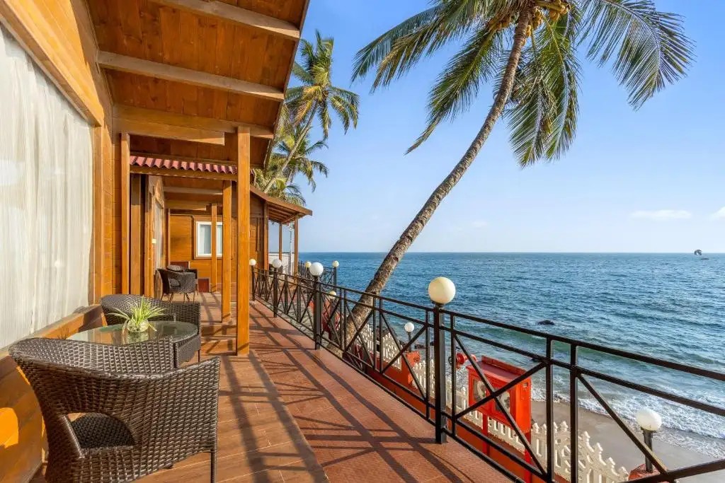 BOGMALLO BEACH RESORT