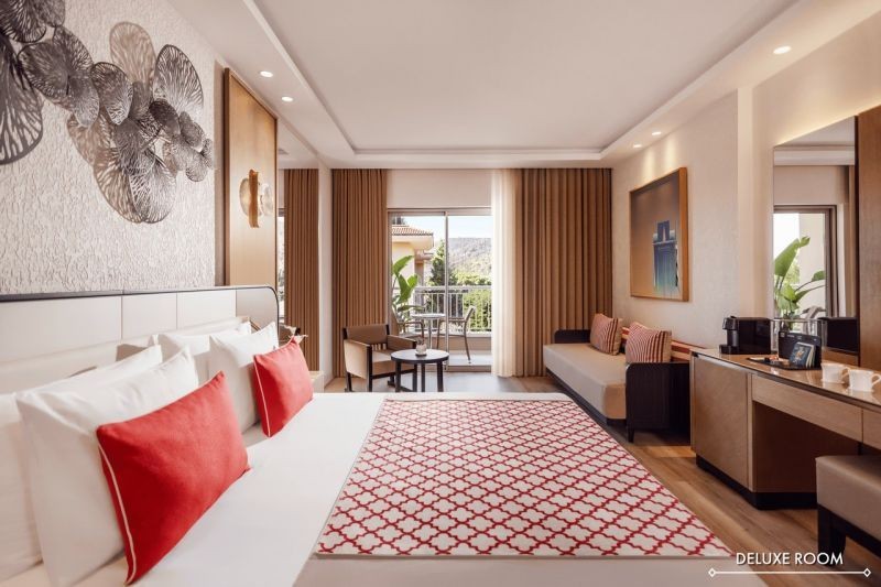 deluxe sea view