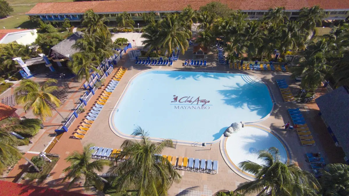 CLUB AMIGO MAYANABO